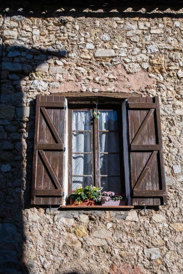 B&B Chez Max Figanières Zewnętrze zdjęcie